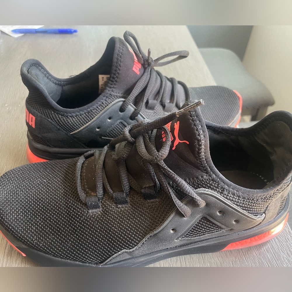 Women Puma athletic shoe